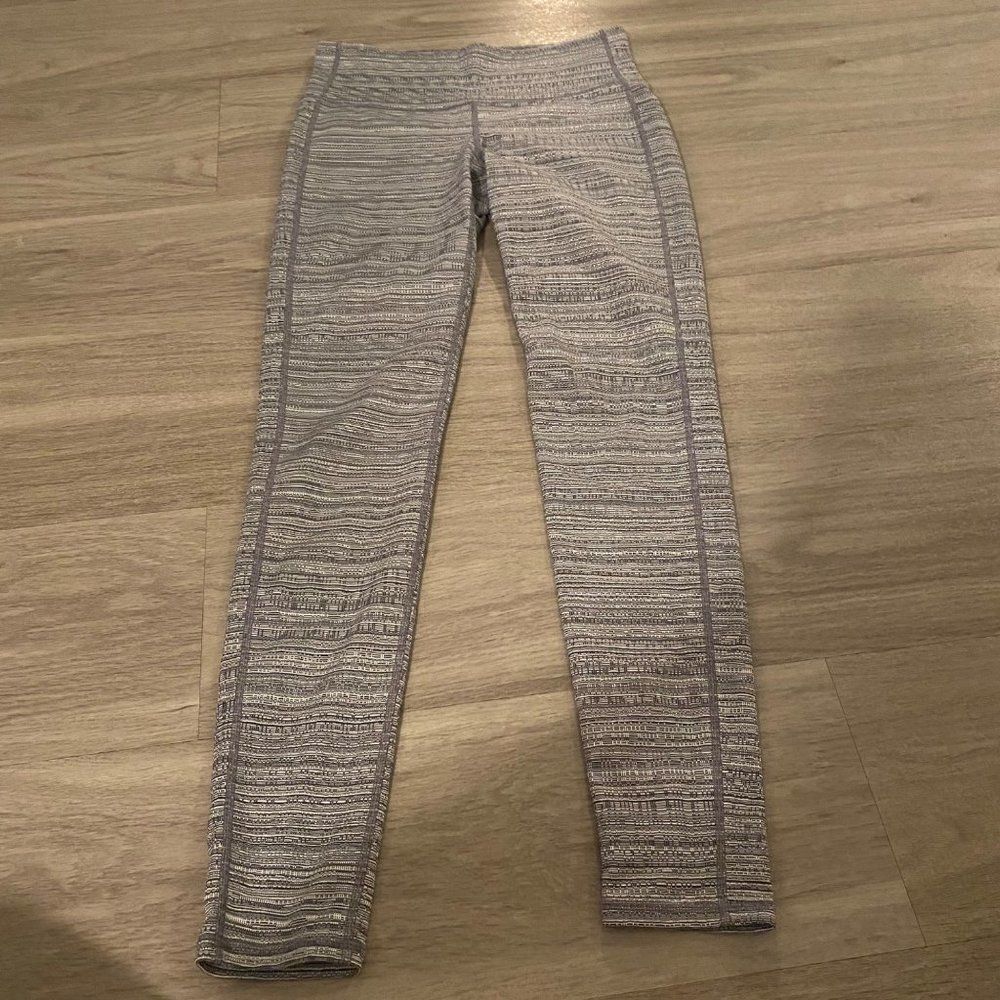 Athleta grey striped athletic workout spandex compression leggings